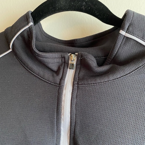 *PGA Tour QuarterZip size XL - Picture 3 of 5